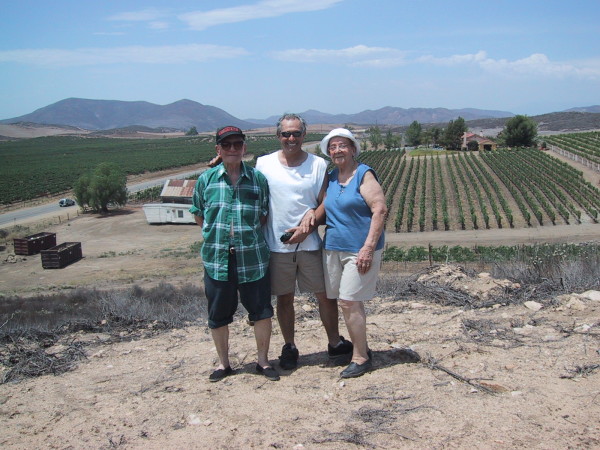 Marcelo Doffo with his parents Don Armando and Paulina. 