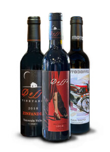 Three of Doffo's small format split sized bottles of wine